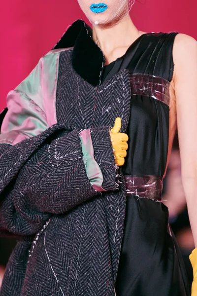 Look 120